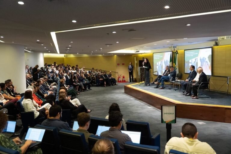 Pemex y Petrobras firman alianza estratégica para impulsar petróleo, gas y fertilizantes en América Latina
