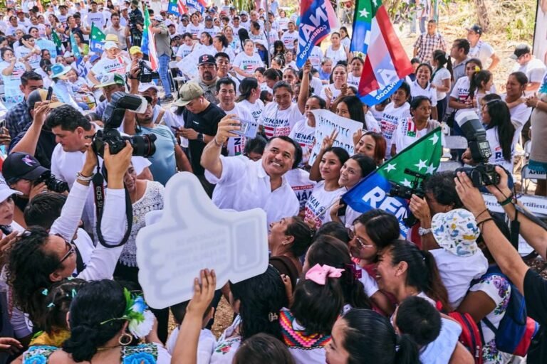 Timucuy recibe a Renán Barrera y “Emprende Yucatán”