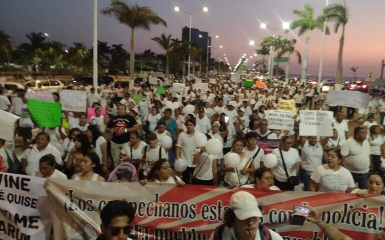 Revés a Layda Sansores: juez otorga amparo a más de mil policías en protesta