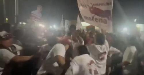 Equipo de Rommel Pacheco ataca a fundadores de Morena a las afueras del Iepac