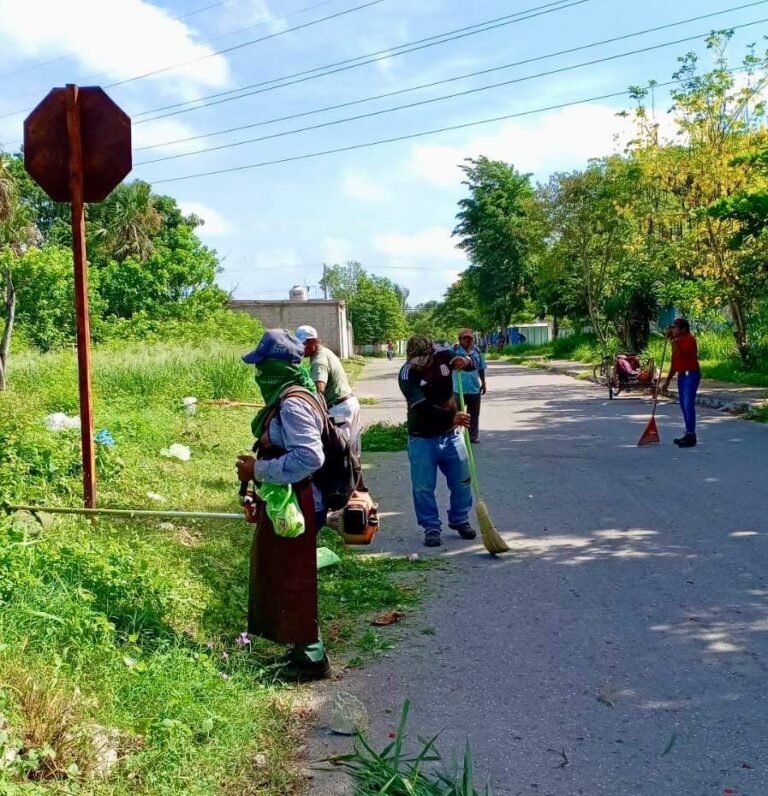 Refuerzan imagen urbana y espacios públicos en Kanasín con acciones permanentes de mejora