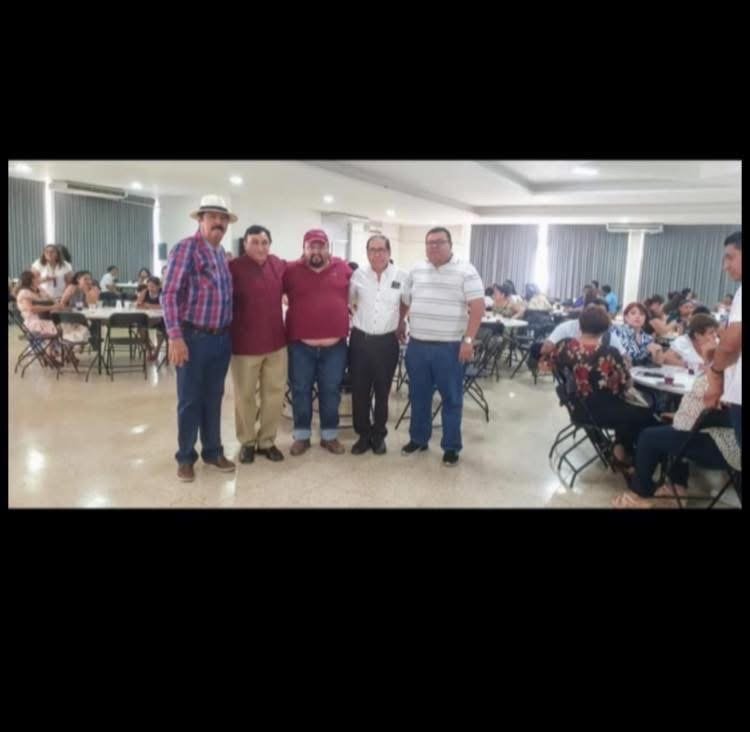 Denuncia en redes exhibe presunto caso de acoso vecinal; mujer afirma temer por su vida y la de sus hijas