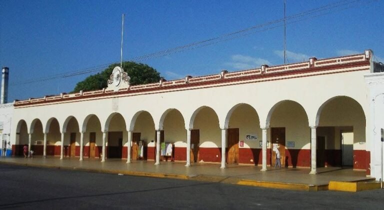 Procesan a hombre acusado de agredir y amenazar a su esposa en Umán