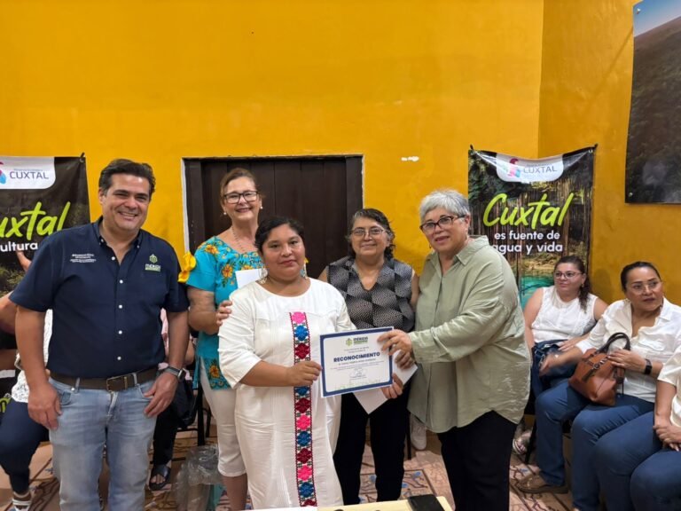 De ama de casa a emprendedora: talleres en Mérida abren nuevas oportunidades para mujeres y adultos mayores