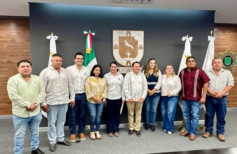 Kanasín refuerza acciones preventivas ante lluvias; Edwin Bojórquez coordina esfuerzos con autoridades estatales
