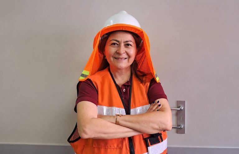 Académica de la UTM destaca a nivel nacional y se convierte en referente para futuras científicas