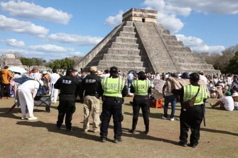 Chichén Itzá registra caída de visitantes y pierde liderazgo nacional en mayo