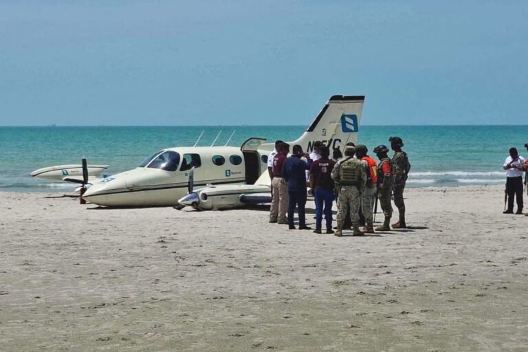 Aterrizaje de emergencia en Ciudad del Carmen toma nuevo giro tras revelarse antecedentes de uno de los pasajeros